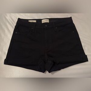 Woman’s Universal Thread Black Jean Shorts